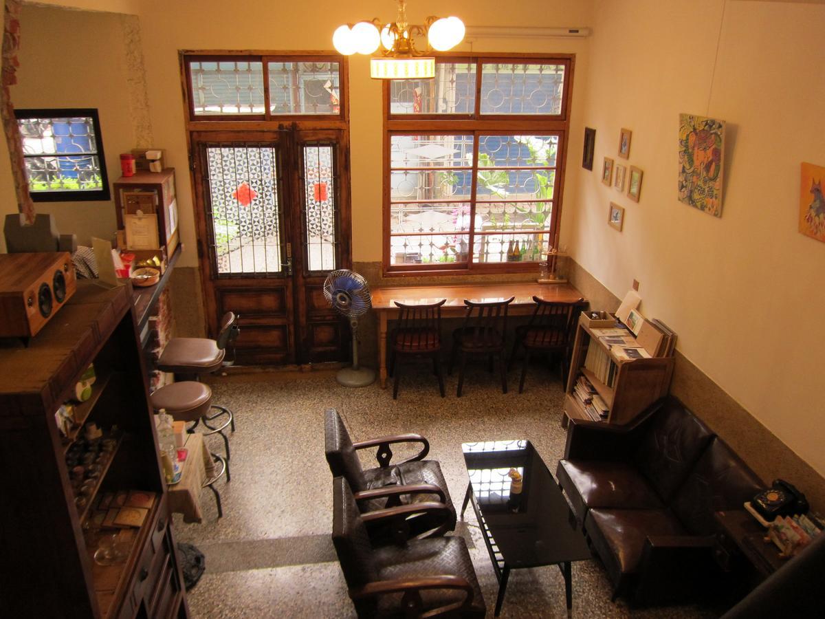 Shennong 147 Apartment Tainan Bagian luar foto