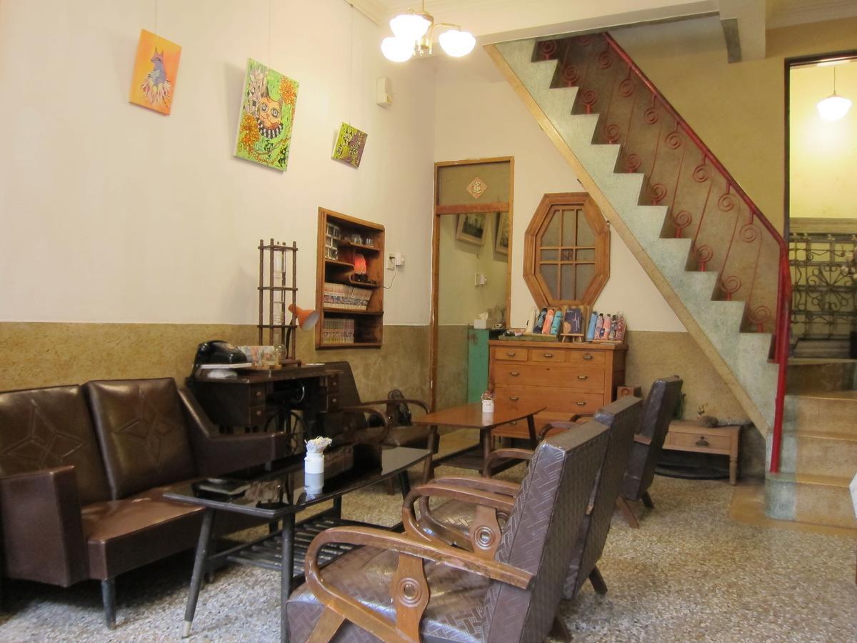 Shennong 147 Apartment Tainan Bagian luar foto