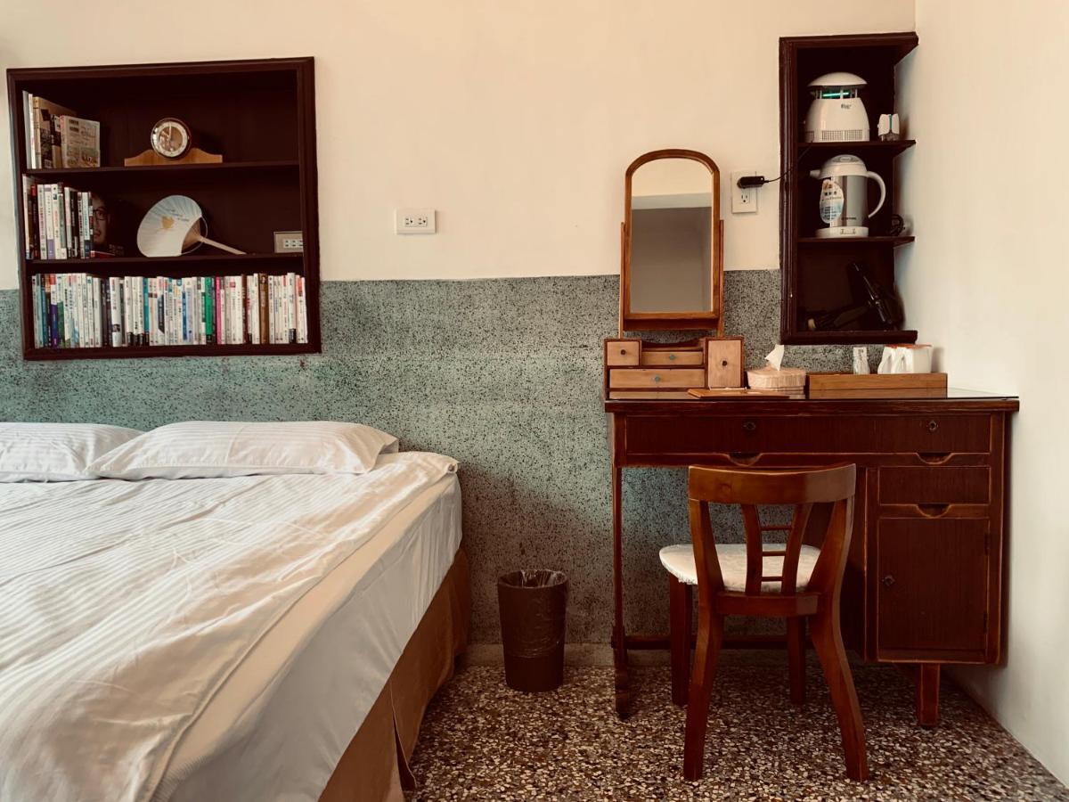 Shennong 147 Apartment Tainan Bagian luar foto